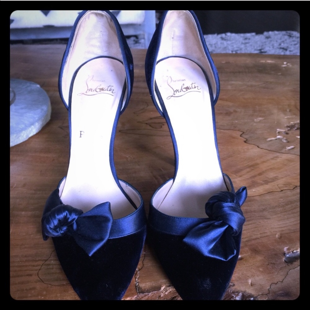 Authentic blue velvet + satin Christian Laboutin’s